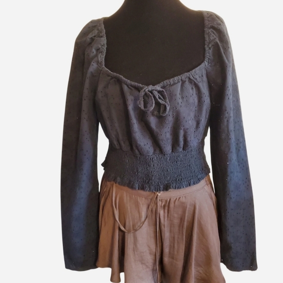 Hollister Tops - Hollister Black Eyelet Embroidered Flower Milkmaid Top Size L Coquette Cottage